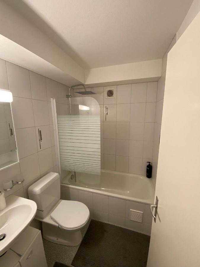 3-Room Apartment For Business Travelers & Families, Free Wifi & Tv With 70 Countries, Dazn, Sky, Netflix & Disney Wynau 외부 사진