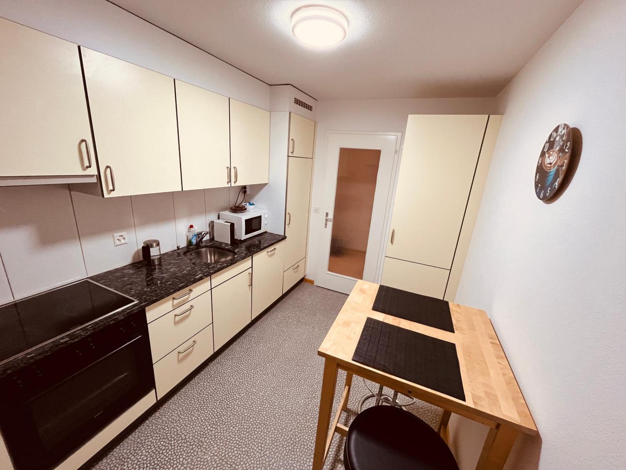 3-Room Apartment For Business Travelers & Families, Free Wifi & Tv With 70 Countries, Dazn, Sky, Netflix & Disney Wynau 외부 사진